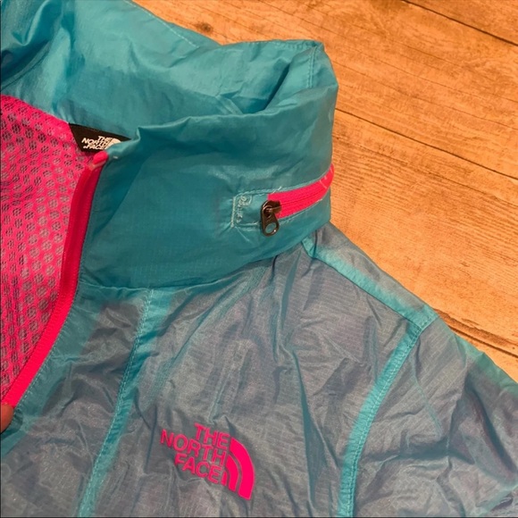 The North Face Rain Jacket - Picture 5 of 8